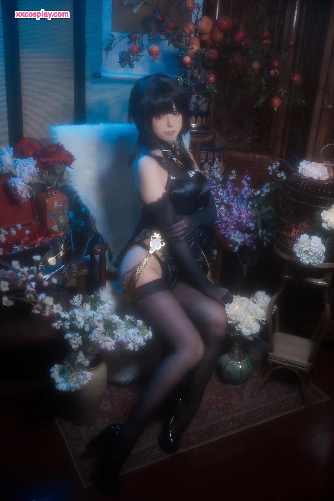 Quan冉有点饿 as Zhenhai in Seductive Qipao (Azur Lane)